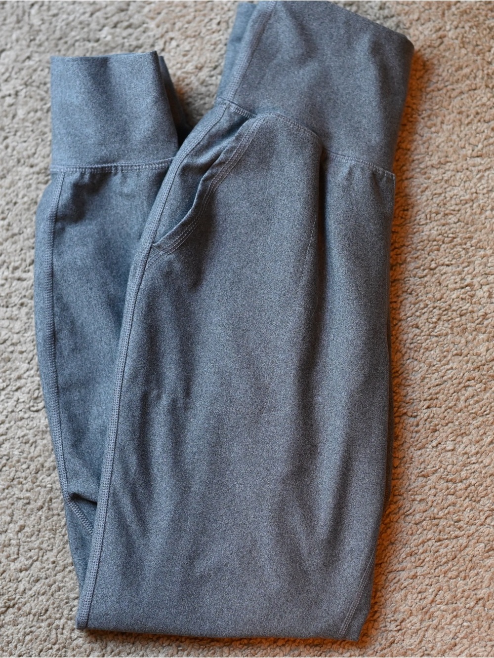 Old Navy Grey Women’s Go-Dry Leggings